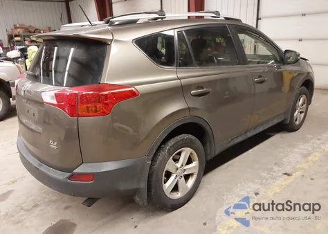 2013 Toyota Rav4 Xle z USA, uszkodzony, nr VIN JTMRFREV5D5029016